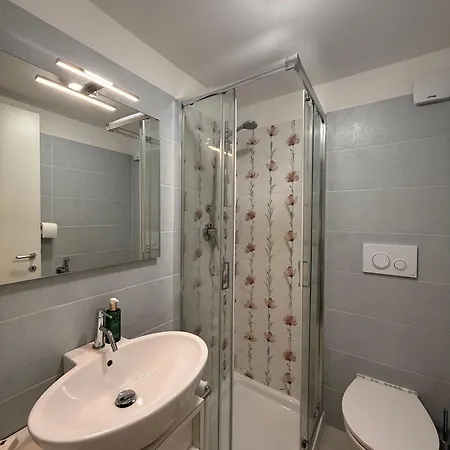 Edda Maison Centralissimo Sul Lungomare Con Posto Auto E Giardino Privato * Sperlonga