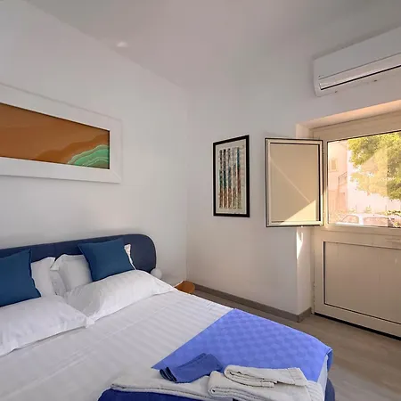 Edda Maison Centralissimo Sul Lungomare Con Posto Auto E Giardino Privato Bed & Breakfast Sperlonga