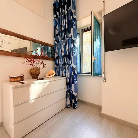 Bed & Breakfast Edda Maison Centralissimo Sul Lungomare Con Posto Auto E Giardino Privato Sperlonga