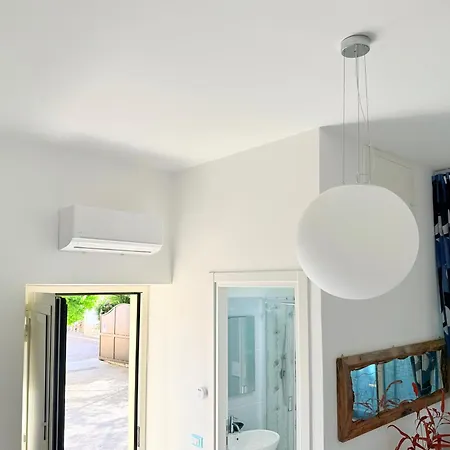 Edda Maison Centralissimo Sul Lungomare Con Posto Auto E Giardino Privato * Sperlonga